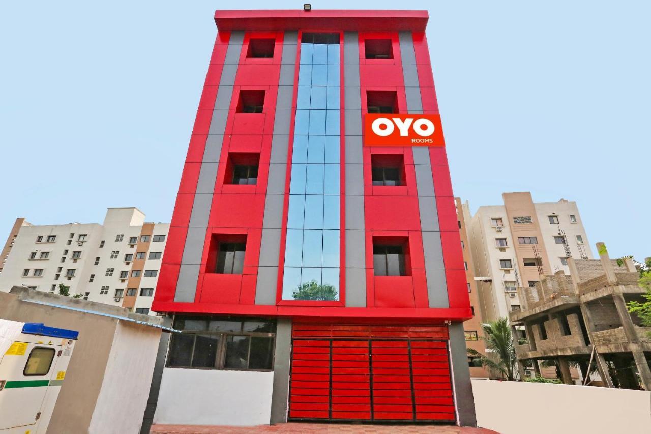 Super Collection O Aryan Hotel Khandagiri Exterior foto