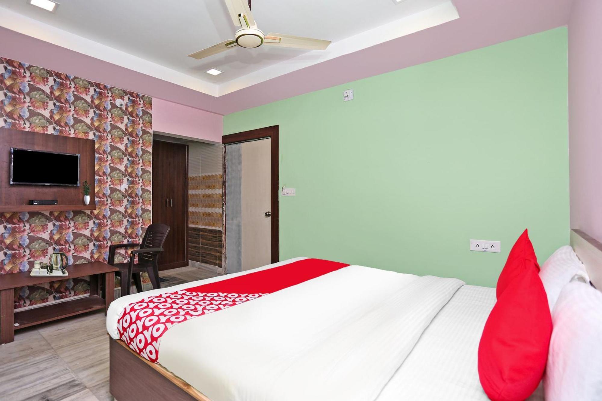 Super Collection O Aryan Hotel Khandagiri Exterior foto